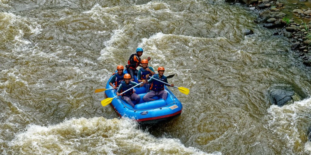 lokasi rafting Cisadane